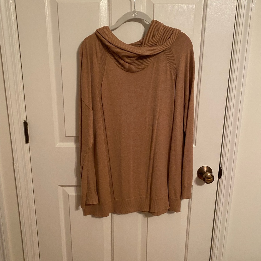 Banana Republic Tan Sweater